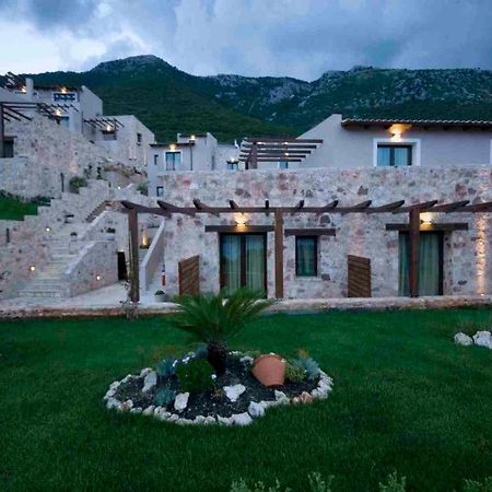 Hotel Tesoro Никиана Экстерьер фото
