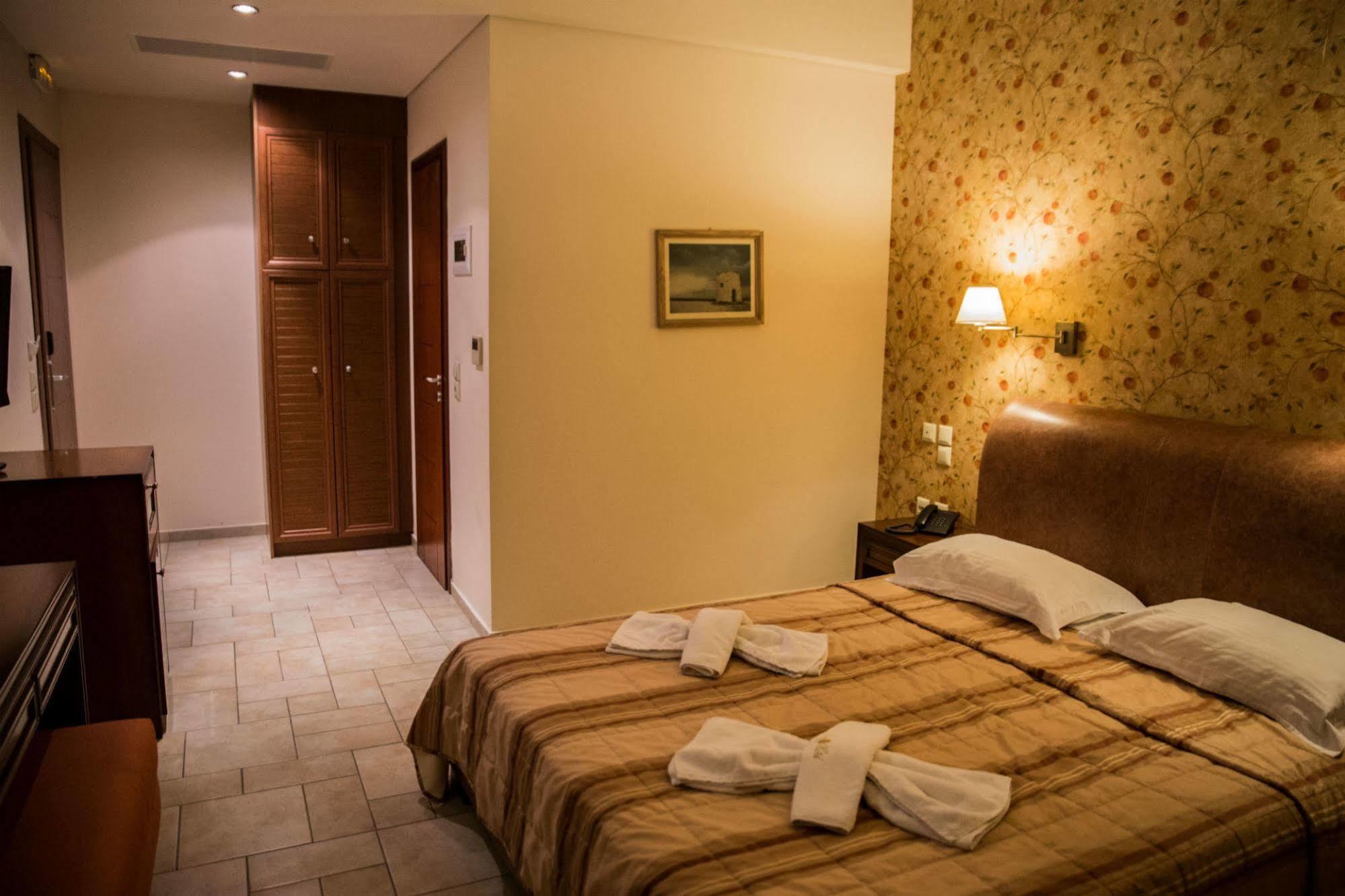 Hotel Tesoro Никиана Экстерьер фото